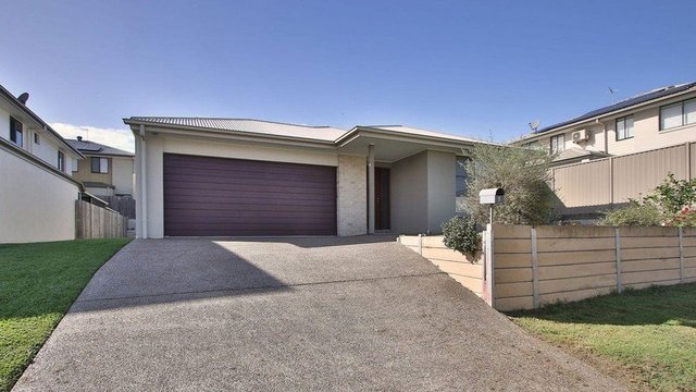 5 Regal Close, QLD 4110