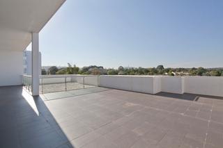 Balcony (2013-06-12)