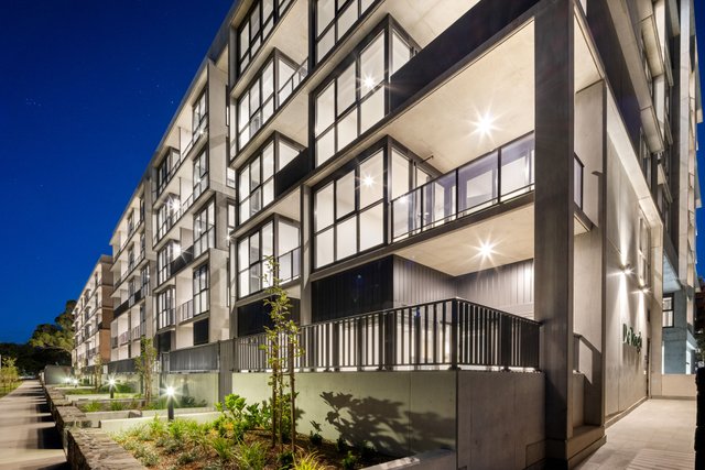De Burgh - 715/327 Northbourne Ave, ACT 2602