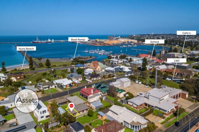 4/6 Market Court, VIC 3305