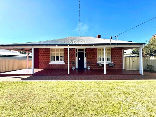 7 Fermoy Avenue, WA 6401