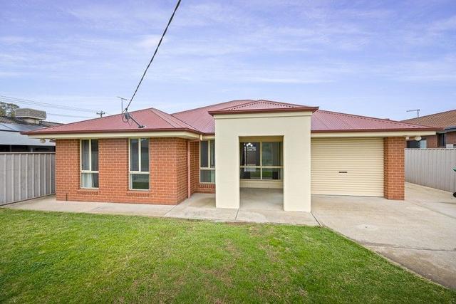 1 Brent Court, NSW 2641