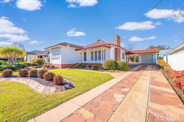 33 Kelly Avenue, NSW 2680