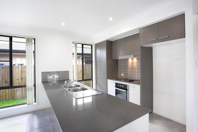 16 Norfolk Street, QLD 4209
