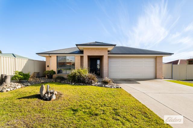 17 Tower Place, VIC 3685