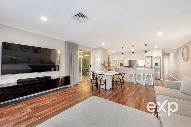 31 Toorak  Drive, SA 5114