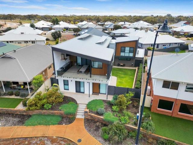 120 Aslett Drive, WA 6430