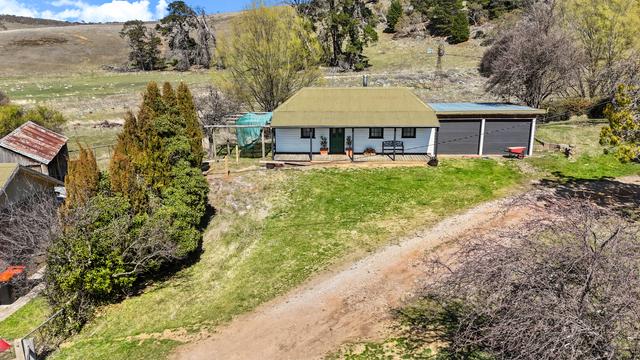 185 Bushrangers Hill Road, NSW 2629