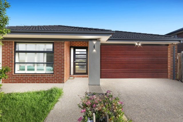 21 Romulus Crescent, VIC 3977