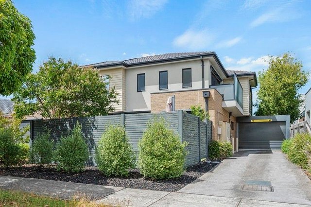 2/99 Barton Street, VIC 3073