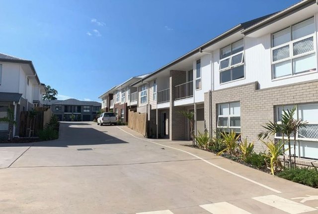 16/15 Waratah Way, QLD 4506