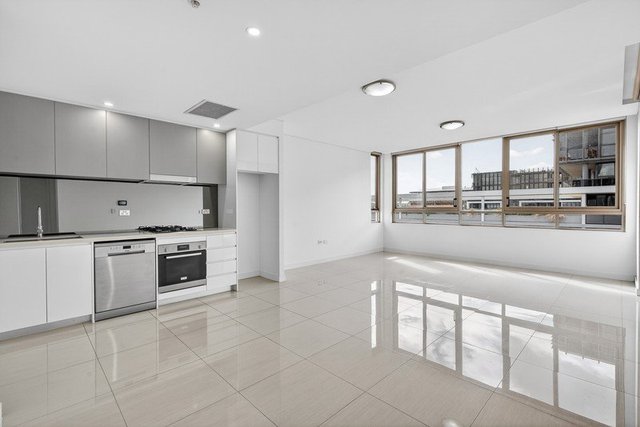 61002/1A Morton Street, NSW 2150
