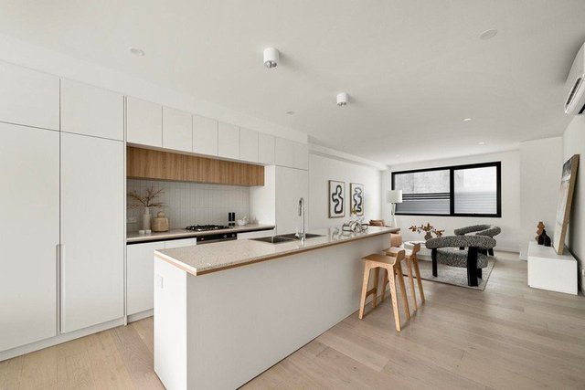 3/18-20 Nicholson Street, VIC 3068