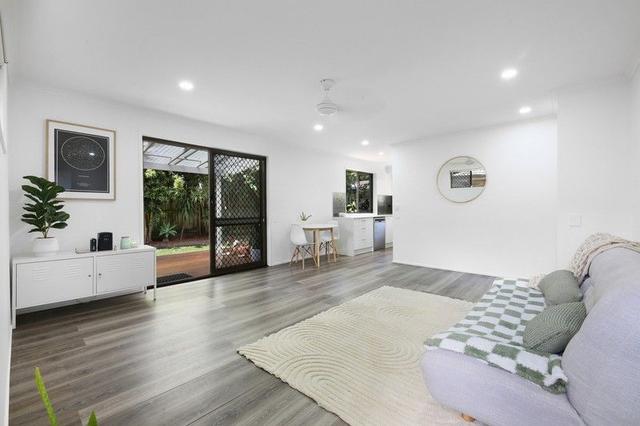 2/53 Albion Avenue, QLD 4220