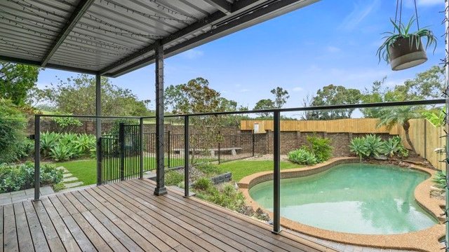 8 Clovelly  Place, NSW 2560