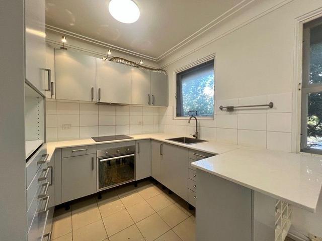 3/21A Farnham Avenue, NSW 2196