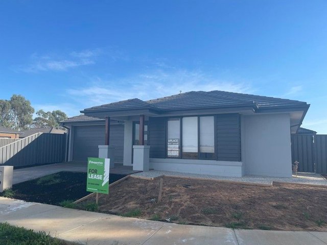 70 Norton Drive, VIC 3629