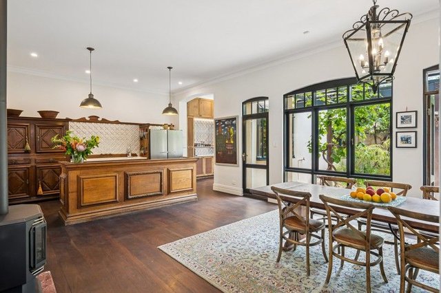 4 Rose Street, WA 6162