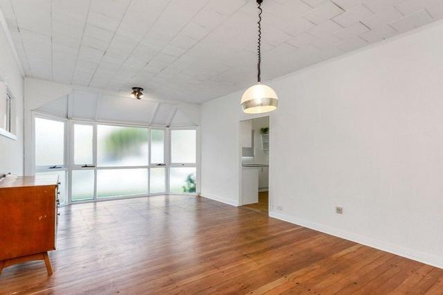 8 Sunshine Parade, QLD 4220
