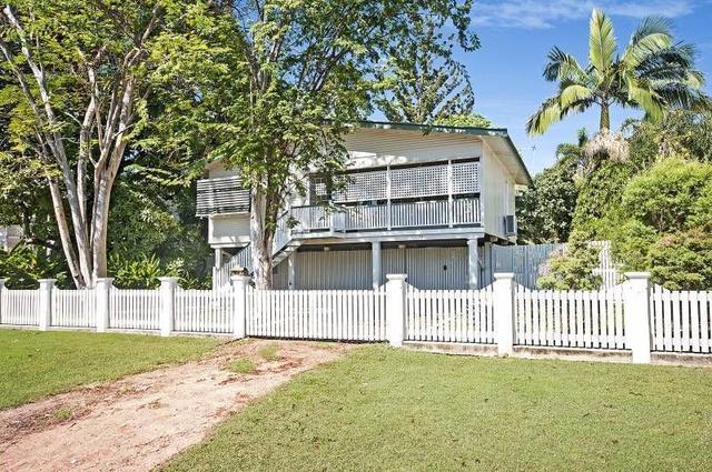 19 Parry Street, QLD 4810