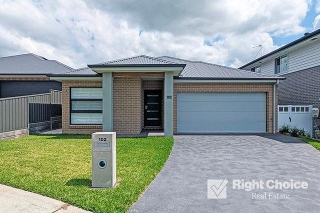 102 Broughton Avenue, NSW 2527