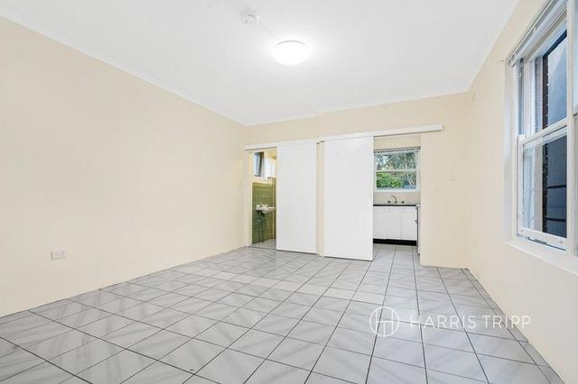 1/10 Short  Street, NSW 2037