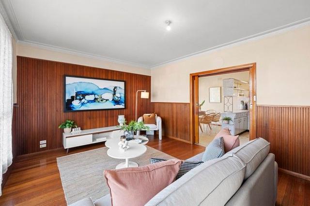 29 Willow  Crescent, VIC 3215