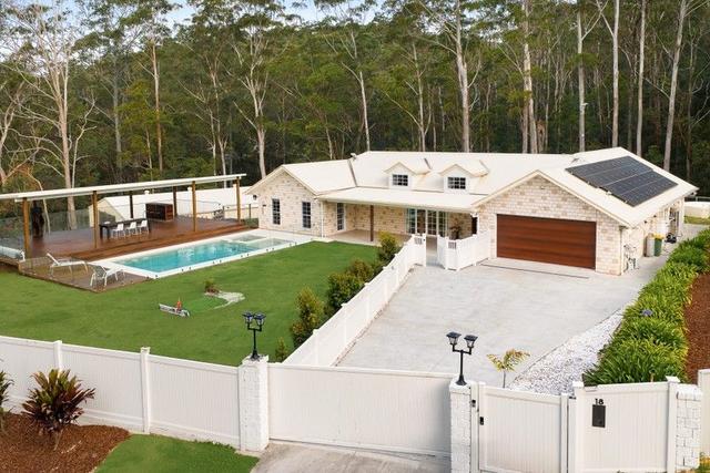 18 Tanaka Avenue, QLD 4213
