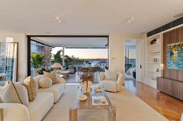 13/10 Wylde Street, NSW 2011