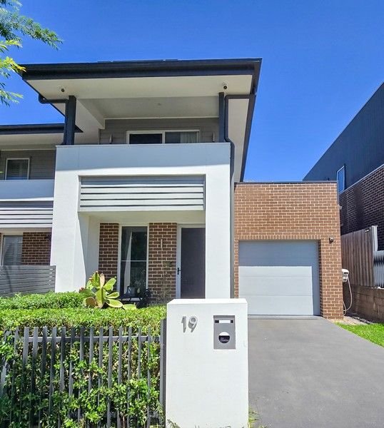 19 Indigo Crescent, NSW 2565