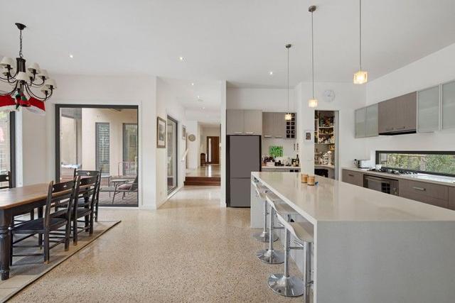 6 Gregory Avenue, VIC 3927