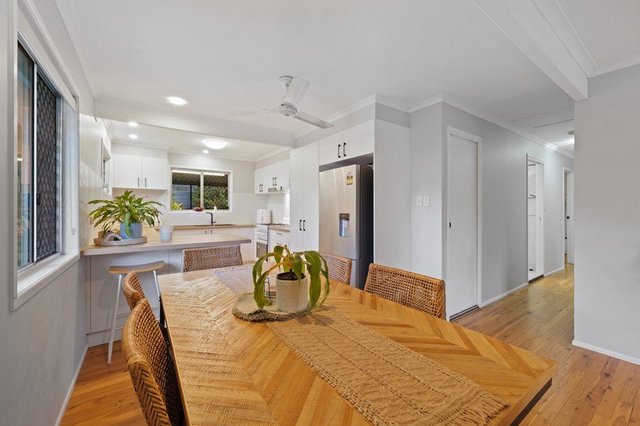 15 Yeerinbool Court, QLD 4054