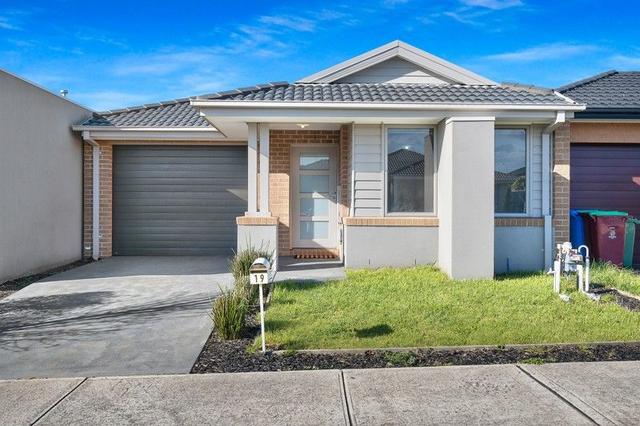 19 Yellowstone Avenue, VIC 3978