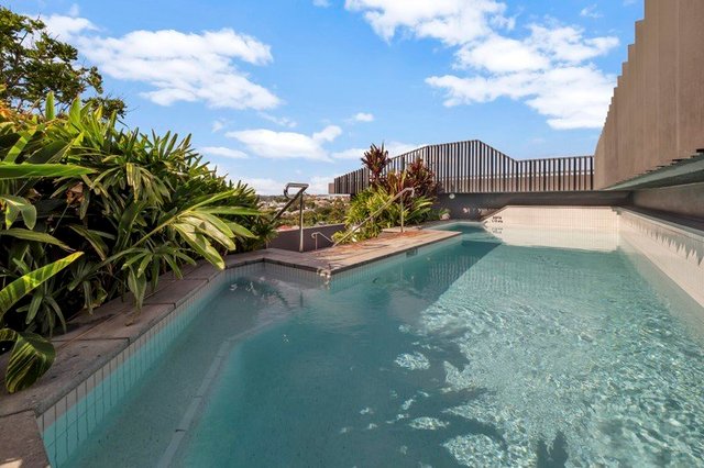 102/58 Manilla Street, QLD 4169