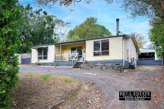8 Merton Grove, VIC 3777