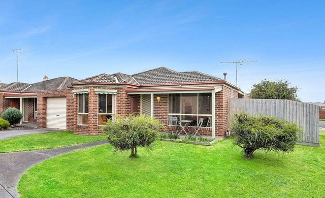 1/2 Webster Court, VIC 3216