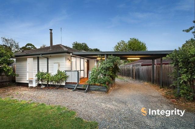 8 Meadow Crescent, VIC 3777