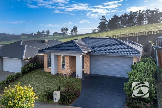 67 Willandra Circuit, VIC 3820