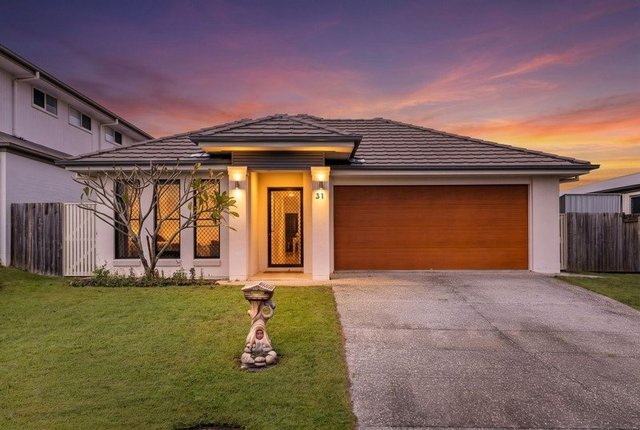 31 Meadows Circuit, QLD 4300