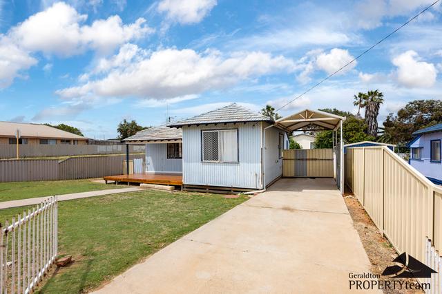 222 Evans Street, WA 6530