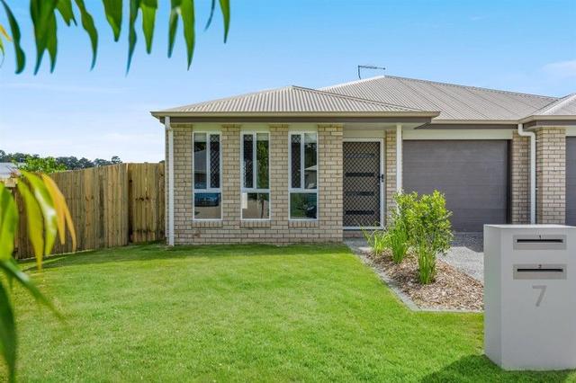 1/7 Fanflower Street, QLD 4133