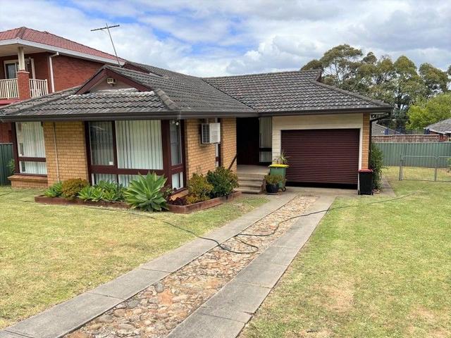 10 Ayres Cres, NSW 2198