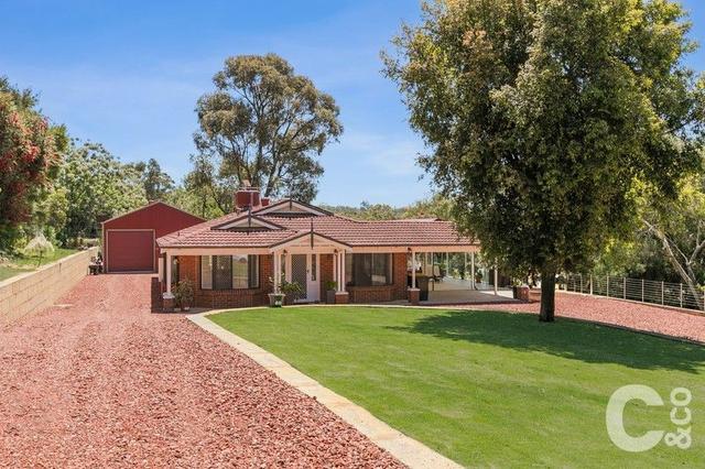 5 Farrier Court, WA 6170