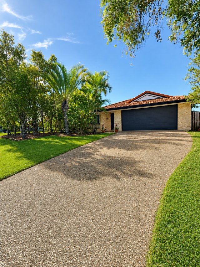 6 Mango Crescent, QLD 4504