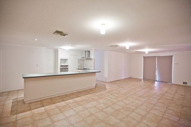 30 Matuka Mews, WA 6057