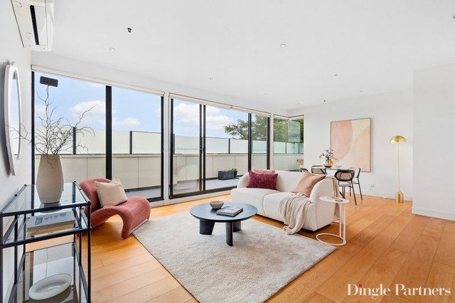 205/1338 Dandenong Road, VIC 3166
