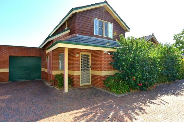 2/25 Heaton Road, WA 6060