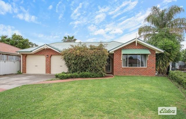 4 Donelan Court, VIC 3690