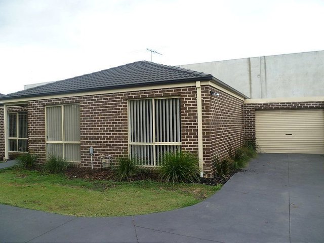 2/5 Gordon Street, VIC 3977