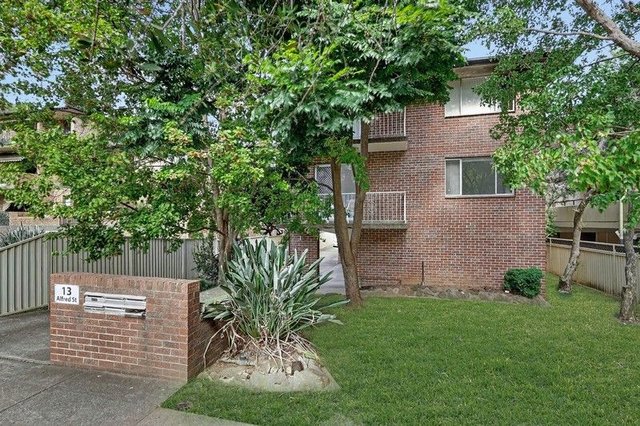 1/13 Alfred  Street, NSW 2145